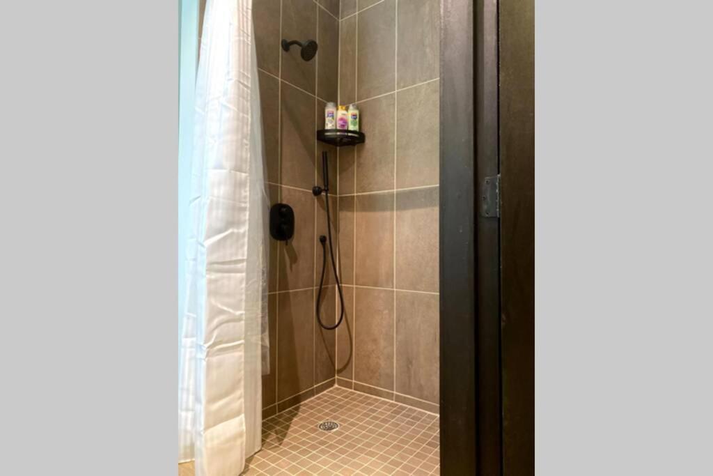 3E-Spacious 2 Bedroom In Oakland, Sleeps 8 Pittsburgh Exterior photo